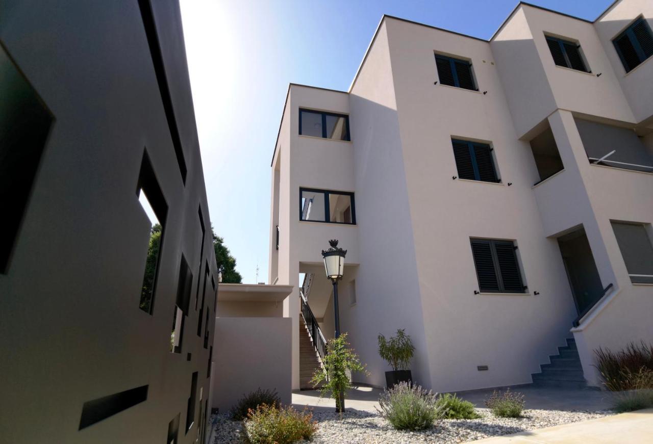 Stay In The Heart Of Porec - 50M To The Beach 外观 照片